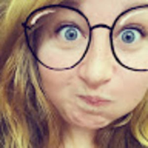 Meet your Posher, Aly